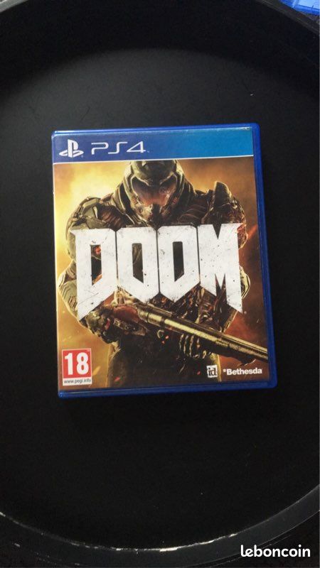 Jeu ps4 doom (image 1)