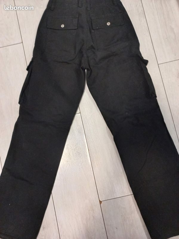 Pantalon large poches cargo (image 4)