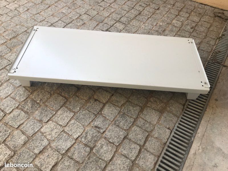 Support métal pour meuble bas ou armoire 120x50 (image 1)