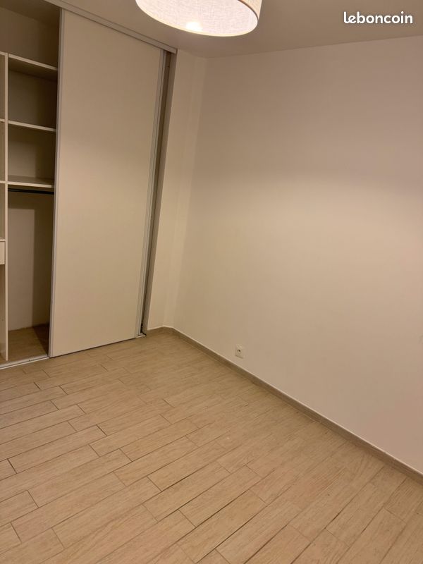 Maison a louer niort - 4 pièce(s) - 100 m2 - Surfyn