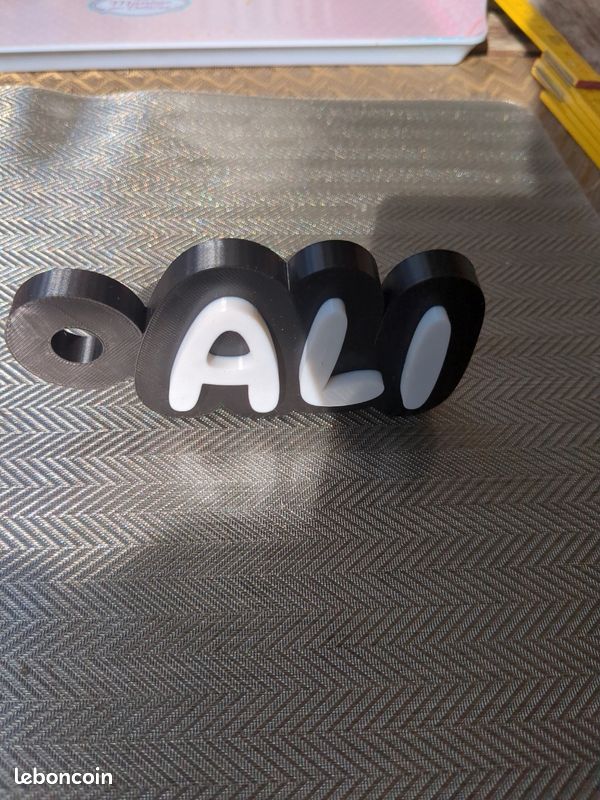 Impression 3D en forme de porte clé (image 6)