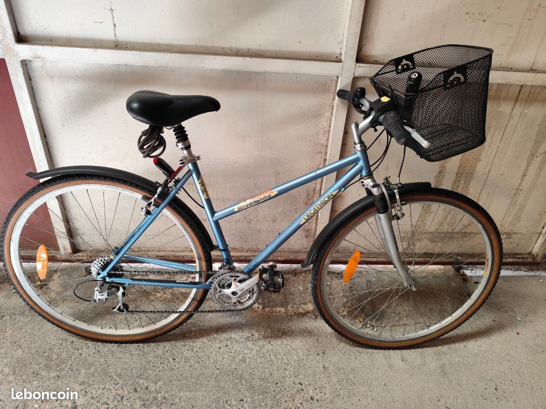 Bicycle Decathlon Riverside 320 Vtc Femme Accessoires Vtc