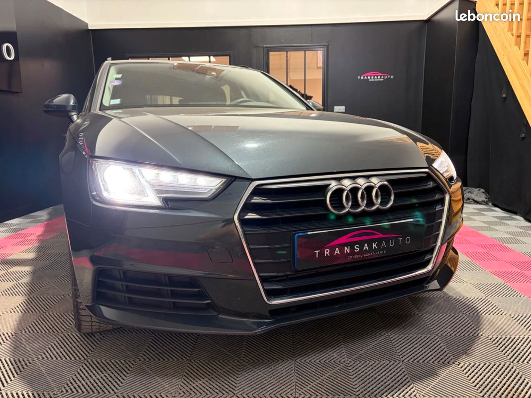 AUDI A4 AVANT 2.0 L TFSI ultra 190 CV S tronic 7 * SUIVI COMPLET AUDI / CARPLAY / HAYON ELECTRIQUE / VIDANGE FAITE POUR LA VENTE (image 3)