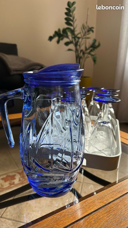 Lot de verres à pied + carafe en verre (détails bleus) (image 5)