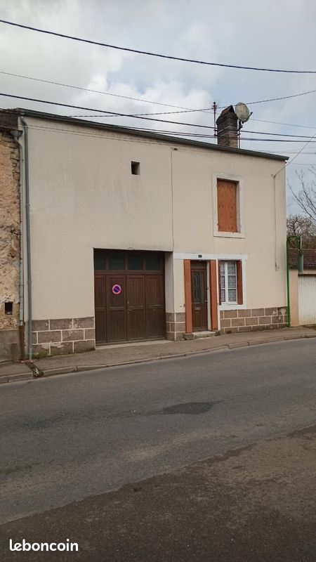 Maison 3 pièces 70 m² · à Bourbonne-les-Bains · 70 m² · 17 000 €