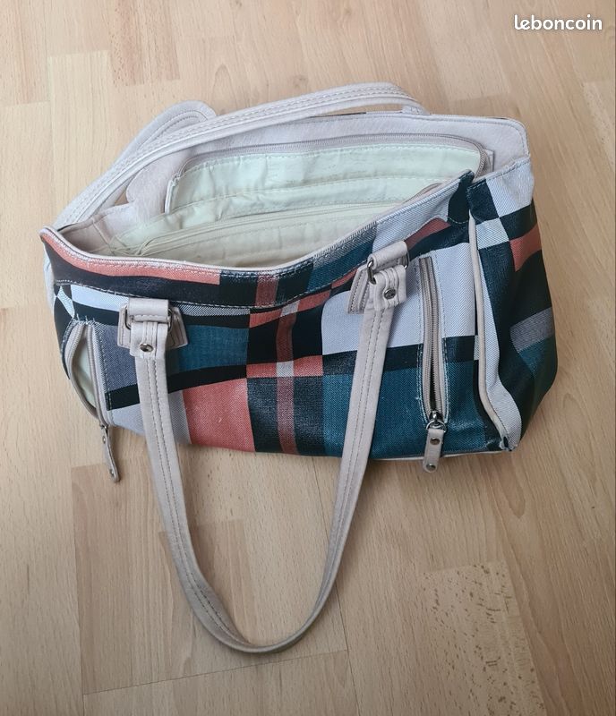 Sac femme porté main ou épaule (image 2)