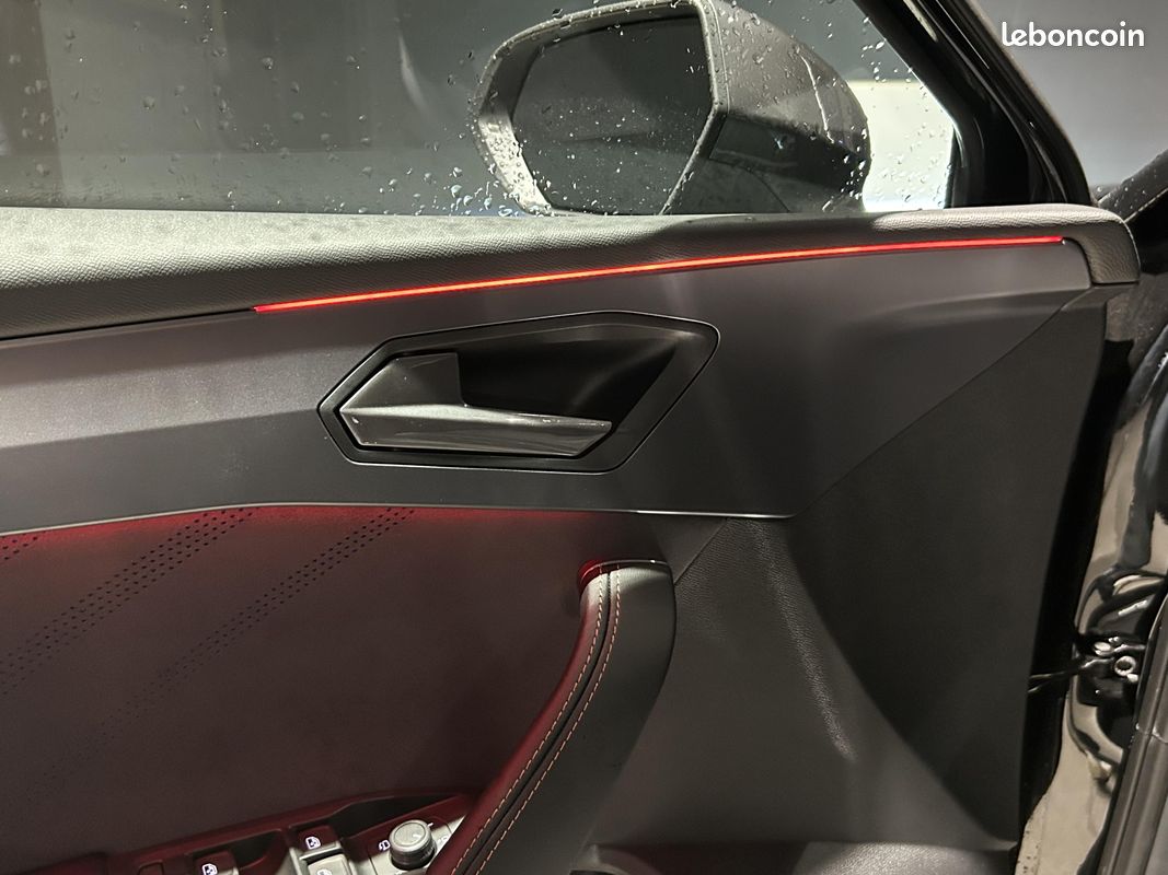CUPRA Leon 1.5 eTSI Hybrid 150 ch DSG7 V (image 15)