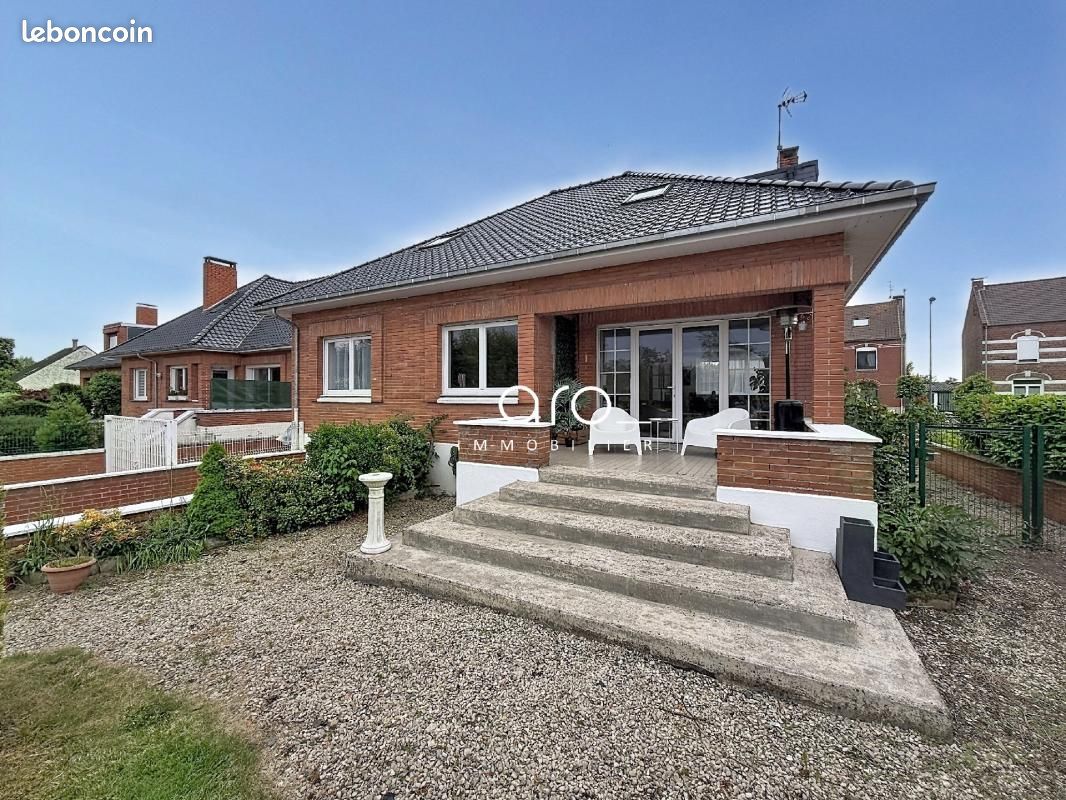 Maison 6 pièces 131 m² · à Flines-lez-Raches · 131 m² · 375 000 €