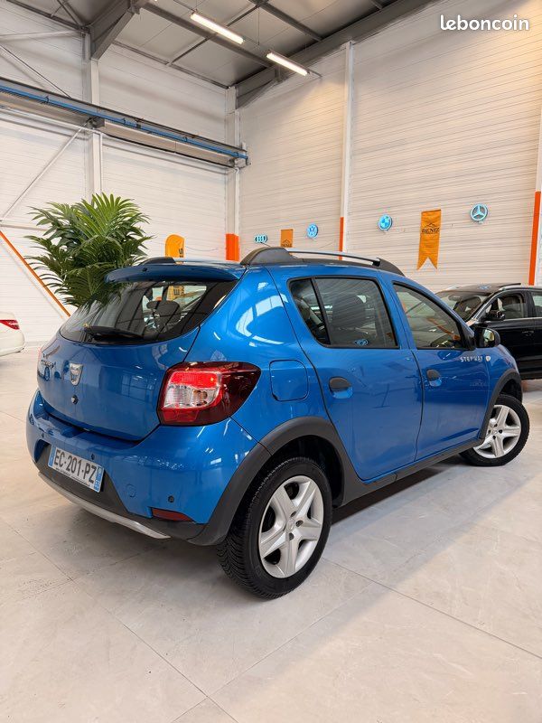 Dacia SANDERO TCe 90 E6 Stepway PRESTIGE (image 3)