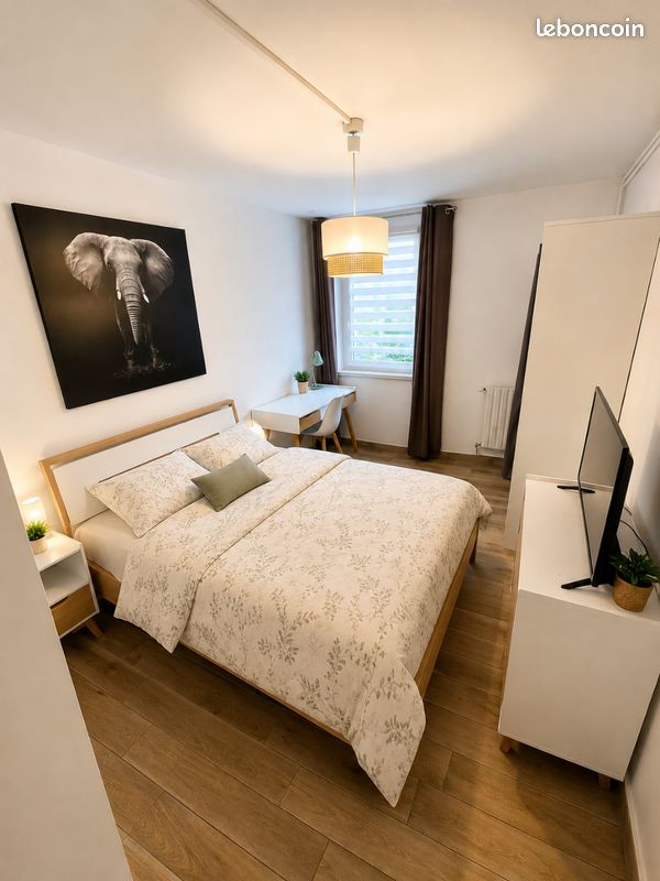 Appartement 7 pièces 123 m² · à Roubaix · 123 m² · 240 000 €