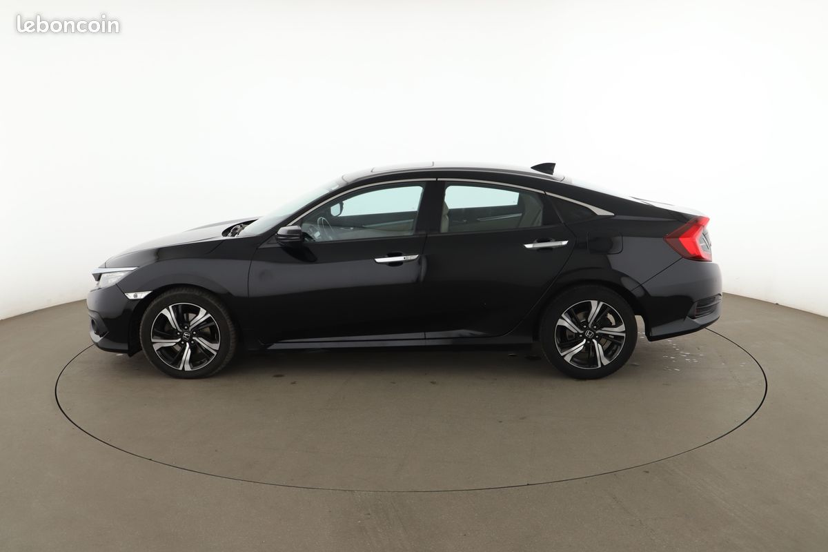Honda Civic 1.6 i-DTEC Exclusive AT 4P 120 ch (image 11)