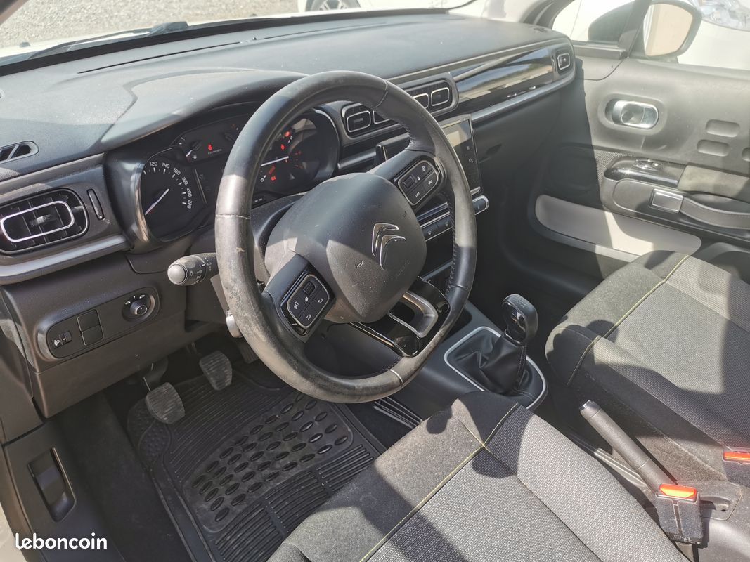 Citroen C3 PURE TECH 83 Live 2021 25800KM (image 3)