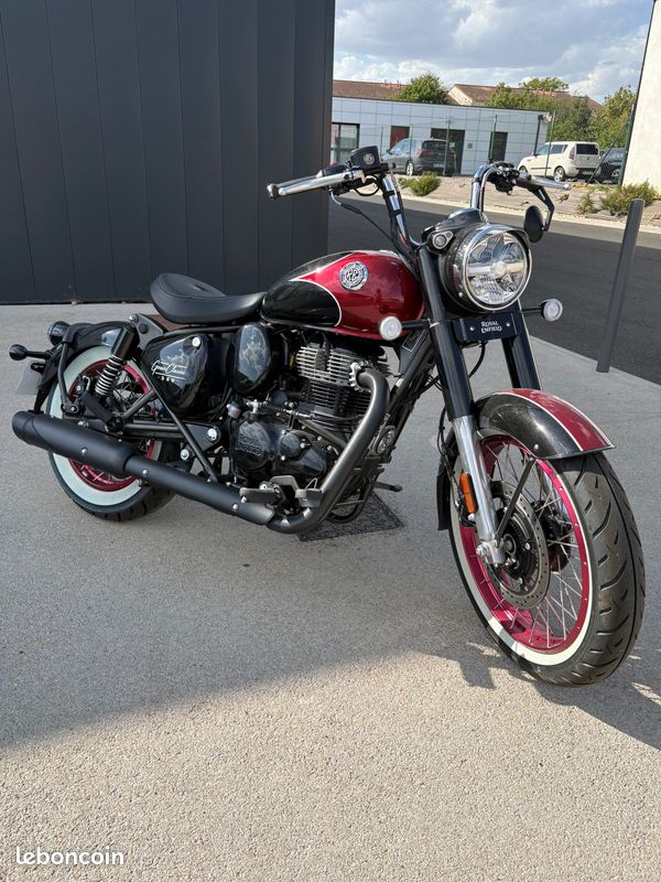Royal Enfield Classic 350 Goan Rave Red – Édition Limitée (image 3)