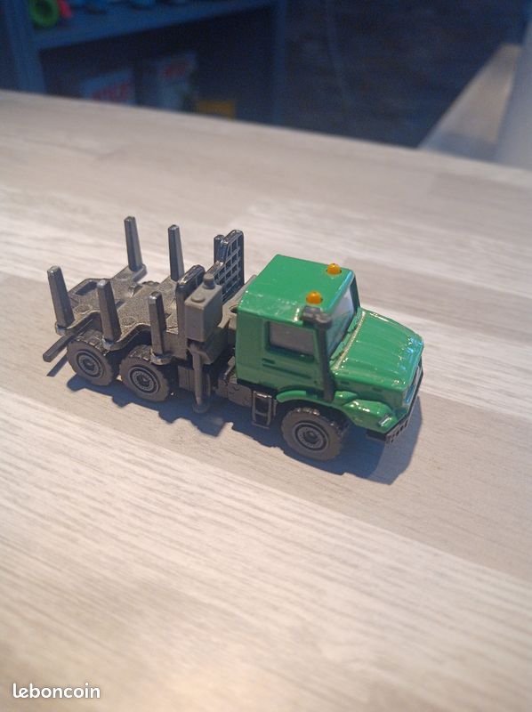 Mercedes Benz zetros porteur bois majorette (image 1)