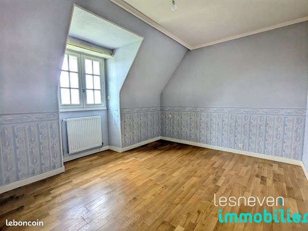 https://img.leboncoin.fr/api/v1/lbcpb1/images/09/0c/6c/090c6c67a53b794c7529c5ad2f7d0e455a414572.jpg?rule=ad-image