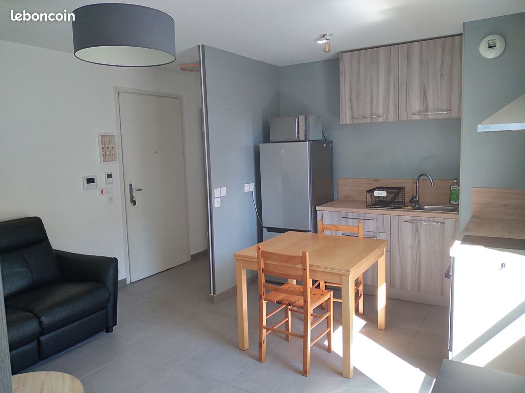 Appartement 1 pièce 32 m² · à Chambéry · 32 m² · 710 €/mois