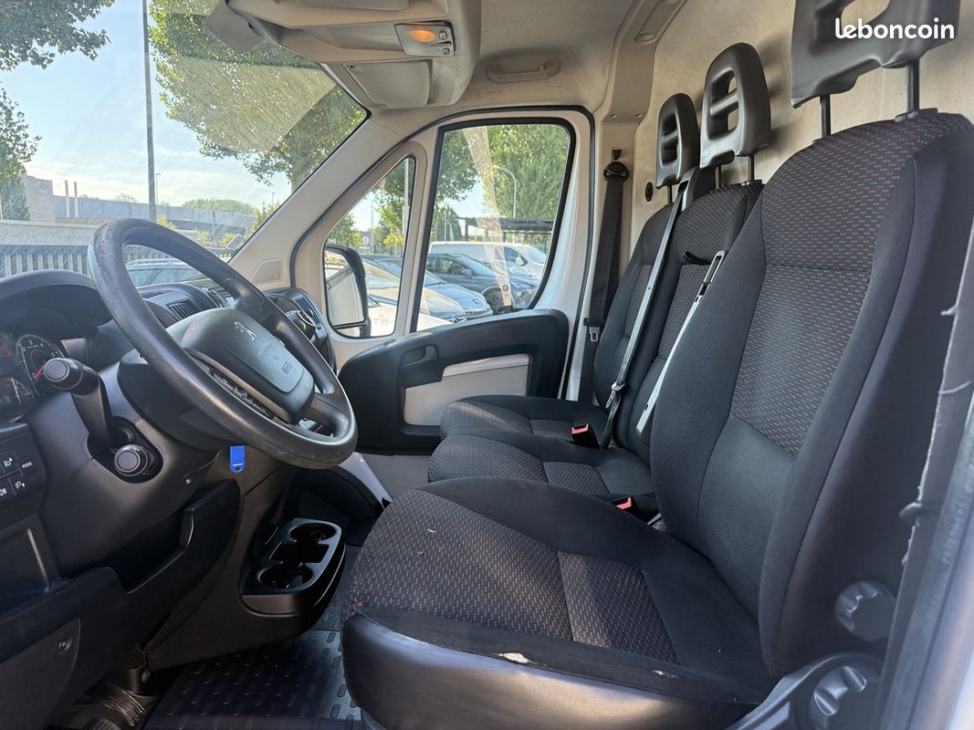 Peugeot BOXER FG 330 L1H2 2.0 BLUEHDI 110 PREMIUM / TVA / (image 7)