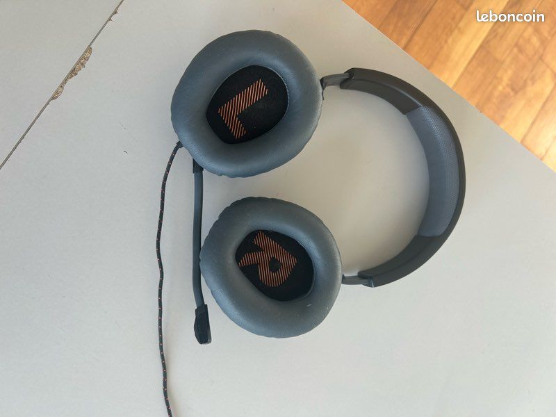 Casque (image 1)