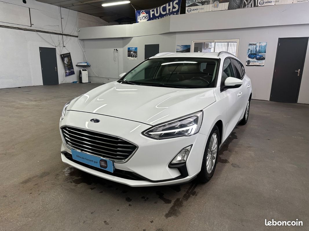 FORD Focus SW 125CH Titanium (image 1)
