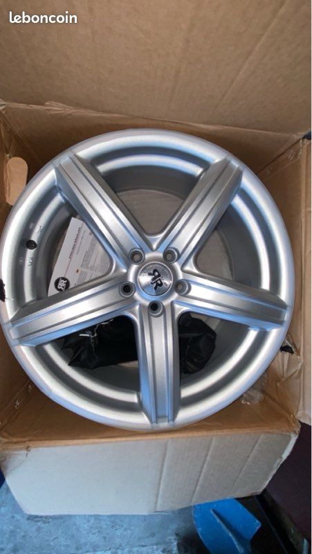 Maison a louer olivet - Surfyn