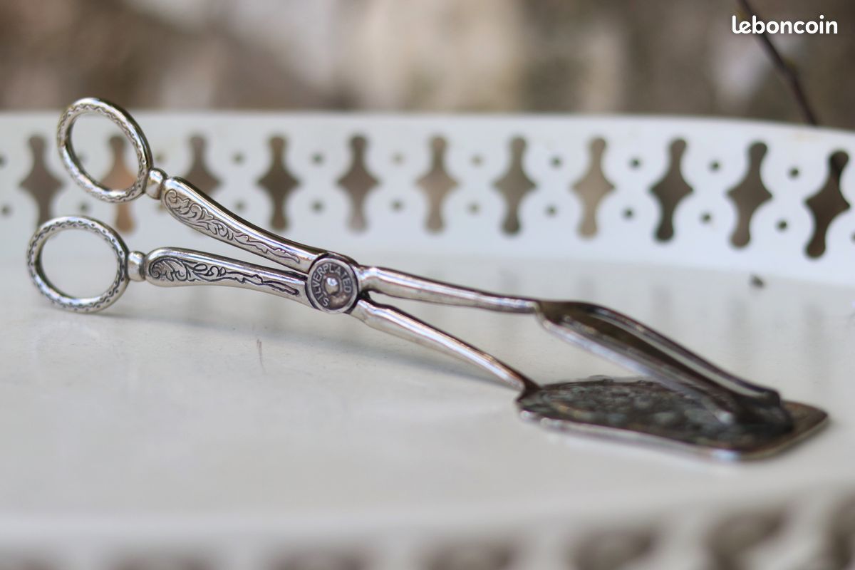 Pince de service en métal argenté « Silverplated » (image 1)