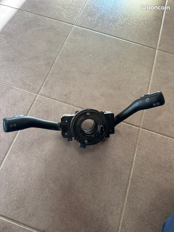 Contacteur, Tournant, Audi A3 (image 1)
