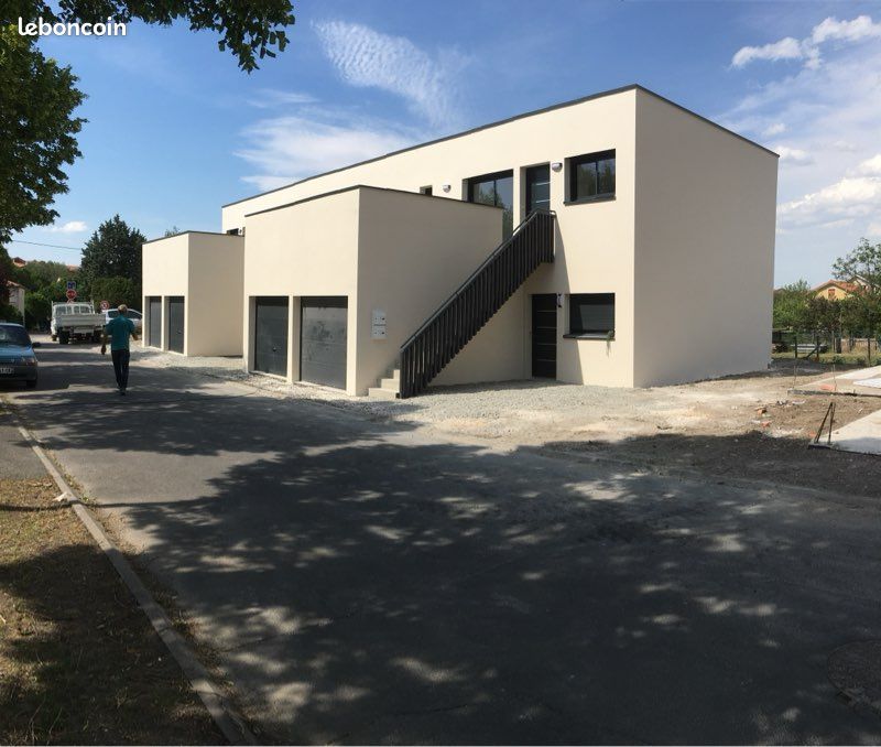 Appartement 4 pièces 80 m² · à Aubière · 80 m² · 990 €/mois