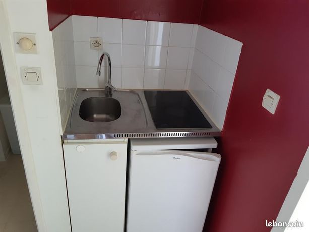 Studio 1 pièce 19 m² — 3