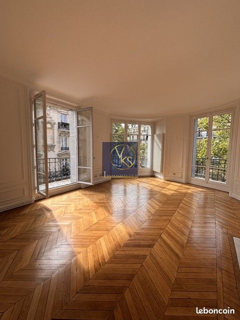 Appartement 5 pièces 148 m² · à Paris · 148 m² · 6 107 €/mois