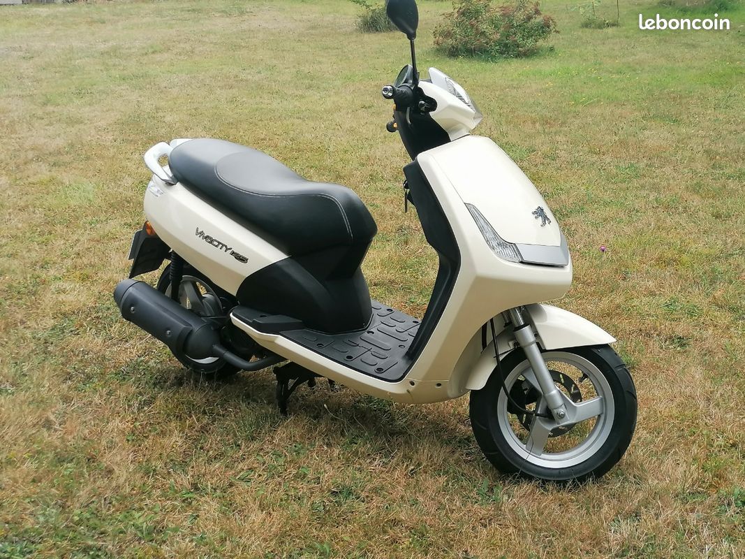Scooter 125 "Vivacity" (image 1)