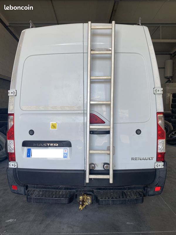 Renault Master 2.3 dci (image 2)