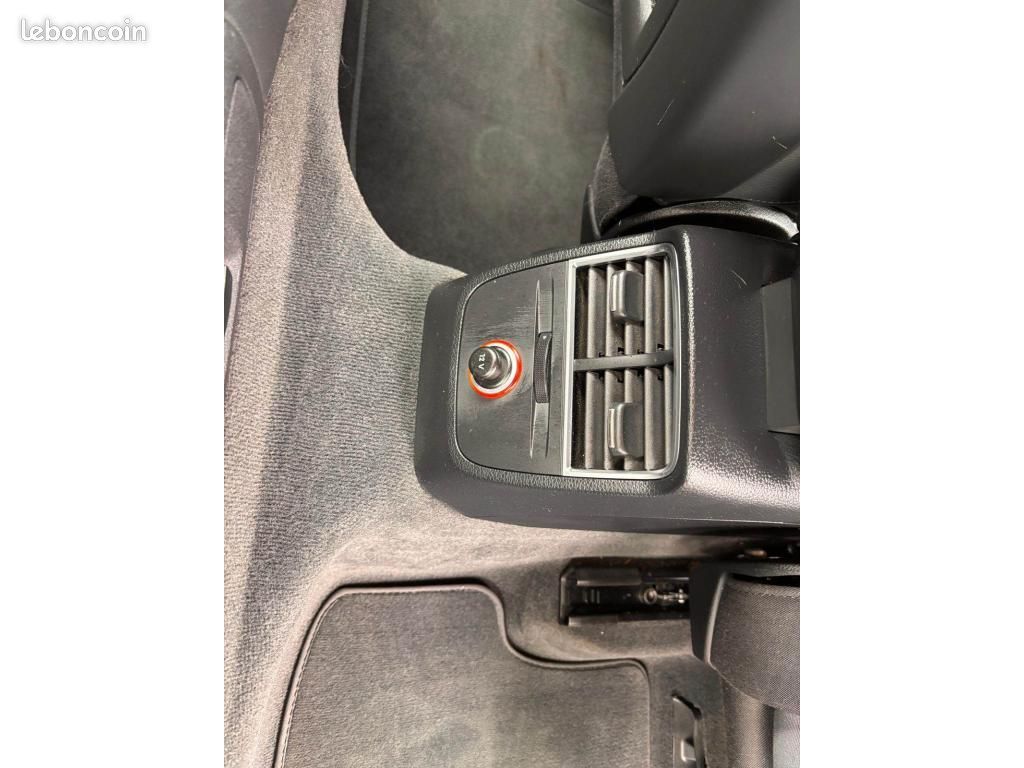 AUDI A3 1.8 TFSI - 180 Bva Ambition clim + siege chauffant (image 23)