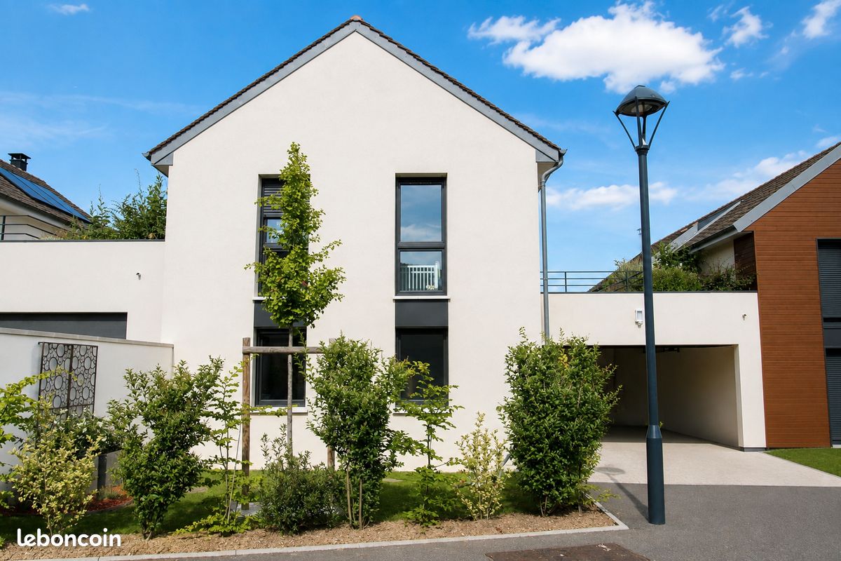 Maison 4 pièces 124 m² · à Maisons-Laffitte · 124 m² · 3 260 €/mois