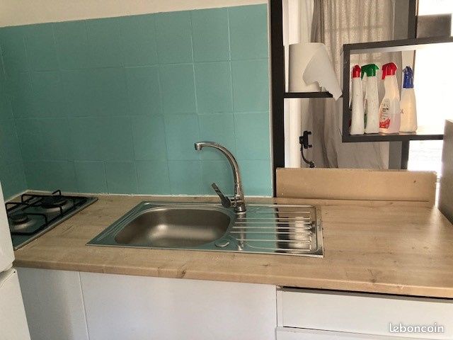 Appartement 1 pièce 30 m² · à Nîmes · 30 m² · 450 €/mois