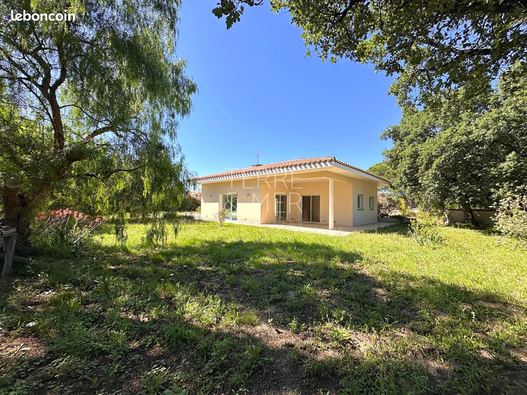 Villa 6 pièces 180 m² (image 1)
