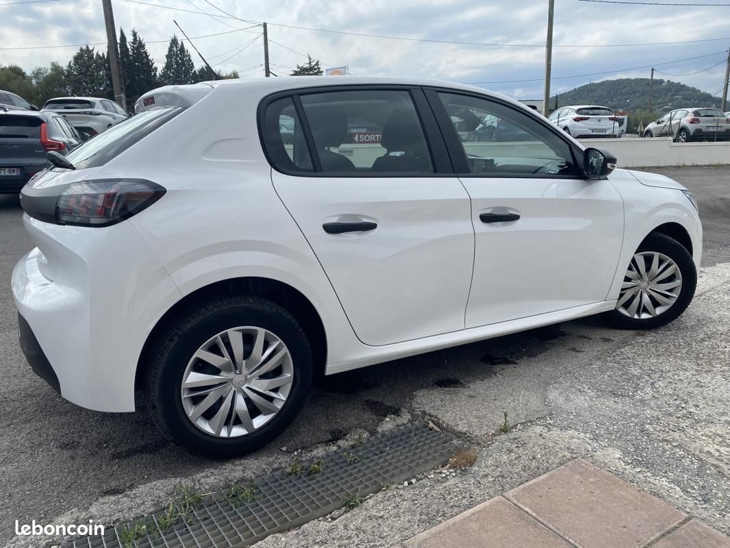 Peugeot 208 1.2 PURETECH 75CH S&S ACTIVE (image 3)