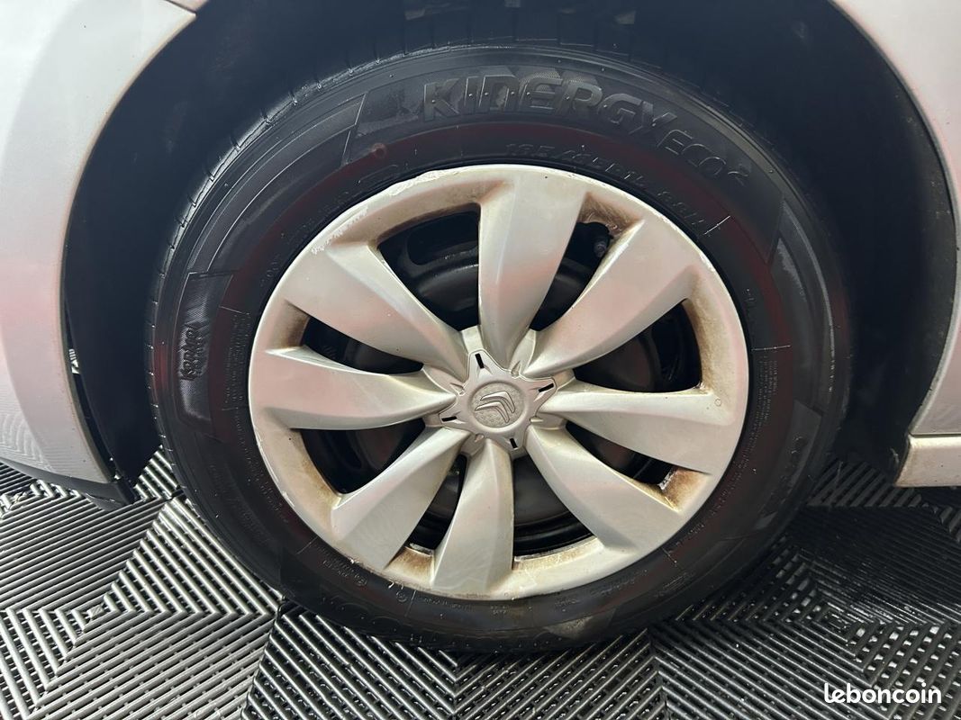 Citroen c3 1.1 60 attraction-distribution faite (image 20)