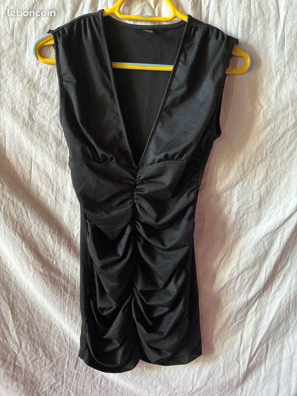 Robe courte OCCASION (156EA) (image 1)