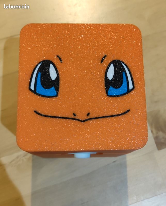 Pack Pokémon Deckbox Salamèche + 200 cartes FR (Écarlate et violet/Mega-Evolution) (image 2)