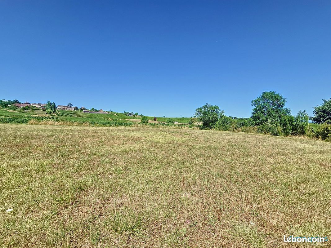 Terrain 2284 m² · à Buxy · 2 284 m² · 150 000 €