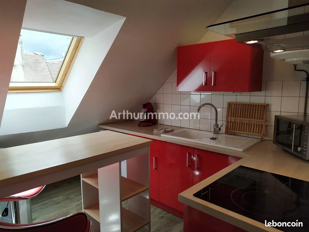 Appartement 2 pièce(s) 29 m²à louer Lons-le-saunier