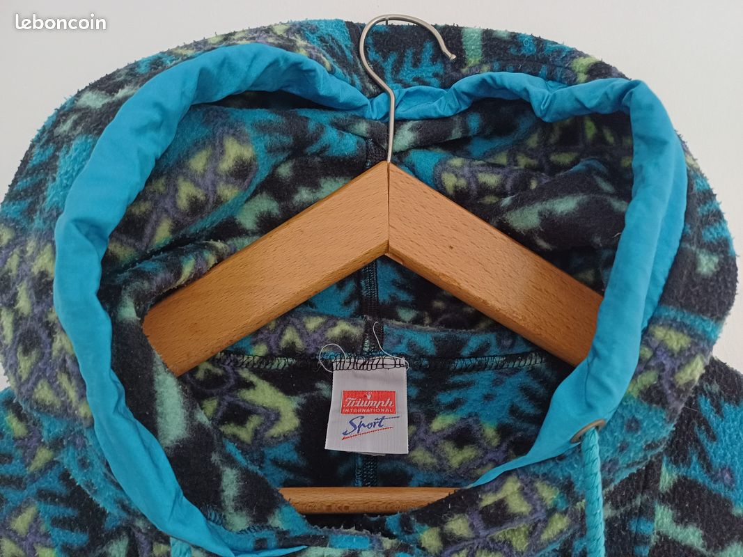 Pull sweat polaire femme à capuche Triumph MR74 (image 3)