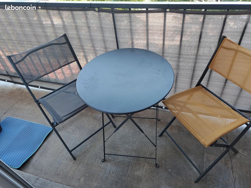 Table ronde +4 chaise piur balcon (image 5)