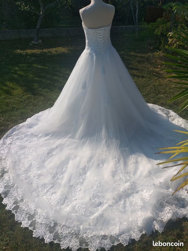 Robe de mariée grande taille (image 3)