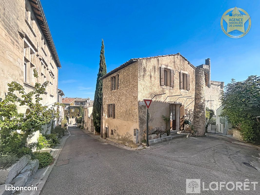 Maison 4 pièces 115 m² · à Villeneuve-lès-Avignon · 115 m² · 262 000 €