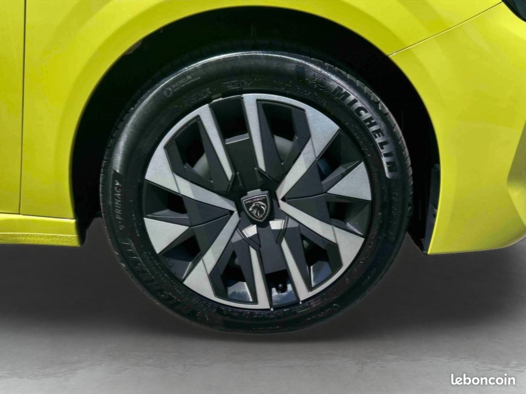 Peugeot 208 1.2 PureTech 100ch S&S Active (image 23)