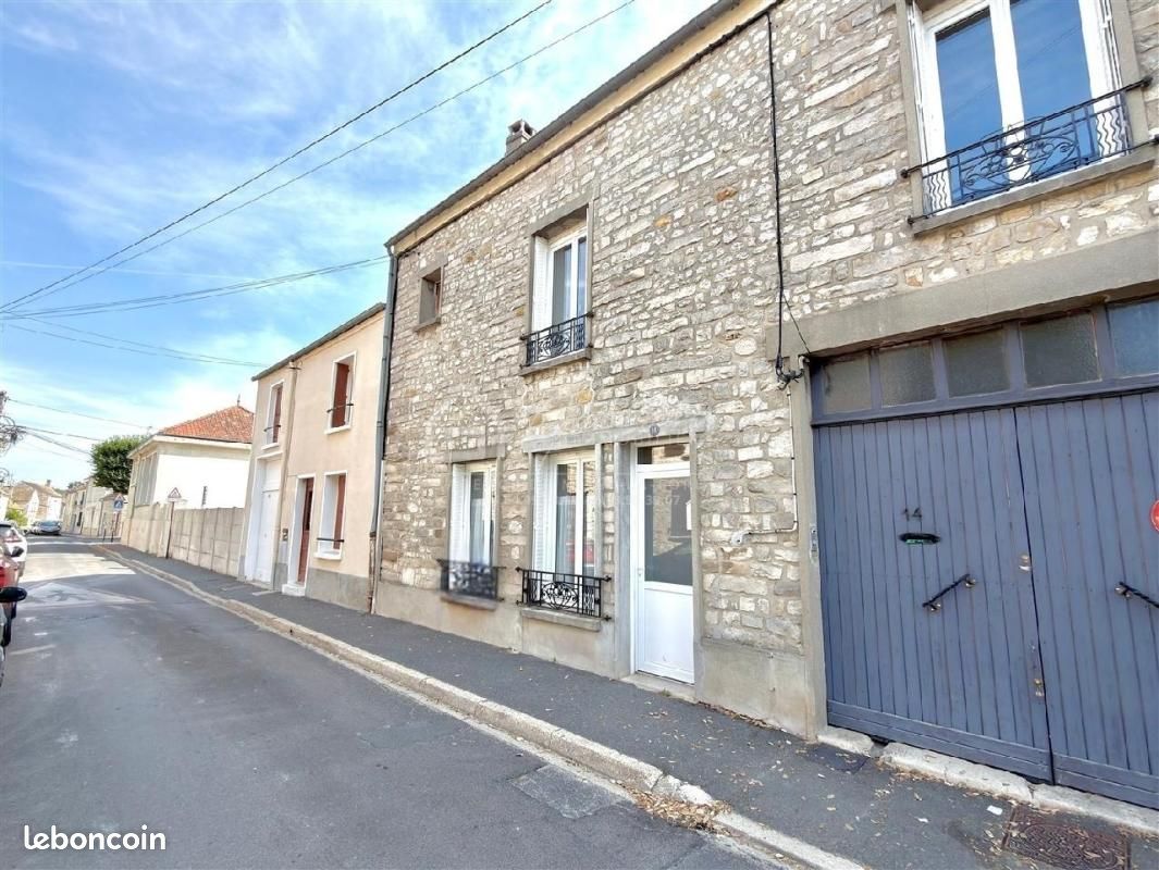 Maison 6 pièces 137 m² · à Milly-la-Forêt · 137 m² · 289 500 €
