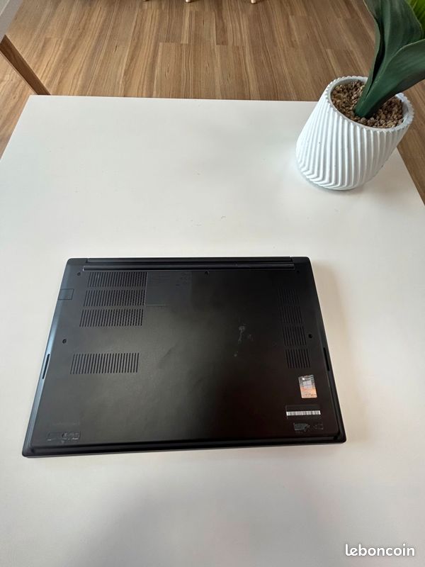 LENOVO E14 - 237Go - 16Go RAM - Ryzen 5e generation (image 4)