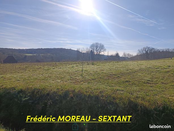 Terrain 1973 m² LANQUAIS