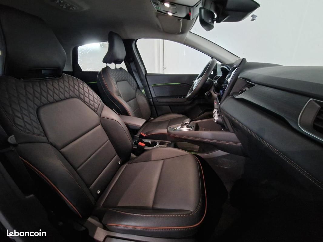 Renault Captur E-Tech full hybrid 145 Iconic (image 14)